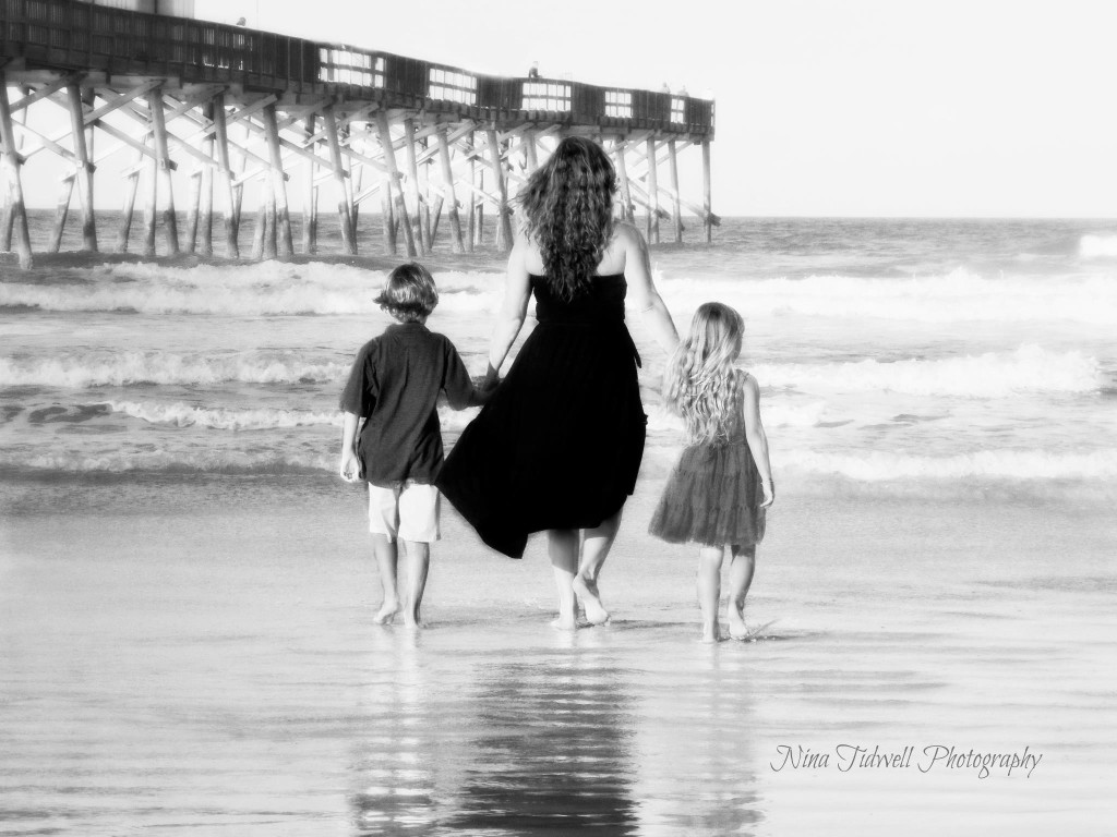 Family Beach Portraits Nina Tidwell Photography